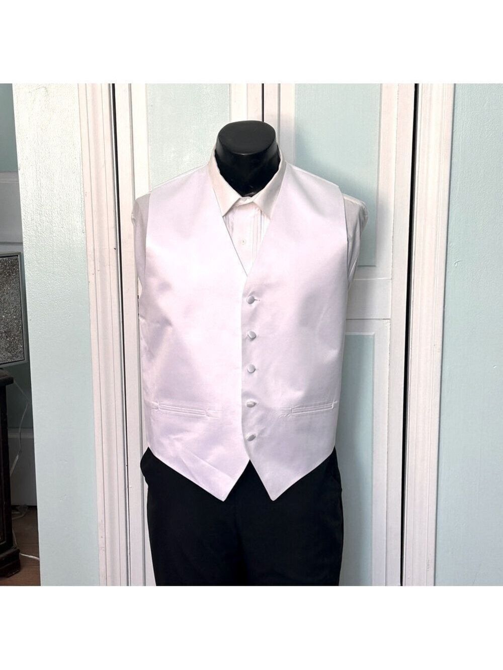 Classic White Luxury Satin Closed Back Vest Wedding Prom Men’s Choir L Large